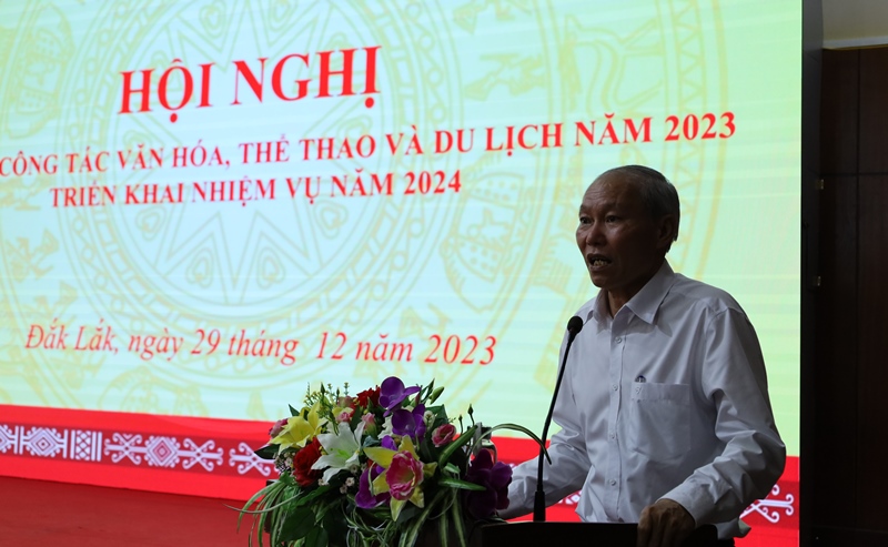 Ông Thái Hồng Hà- Giám đốc Sở Văn hóa Thể thao và Du lịch phát biểu khai mạc
